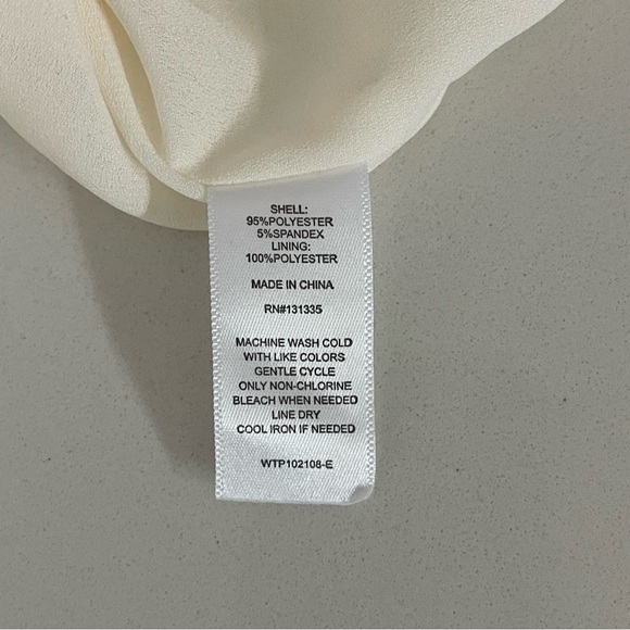 NWOT Allison Joy Ivory scalloped camisole - Picture 6 of 7